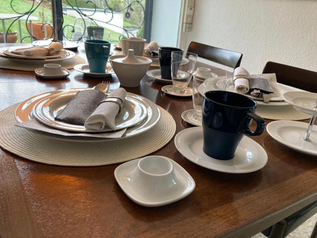 Schoenes Zimmer In Guter Lage In Aalen/Unterkochen Exterior foto